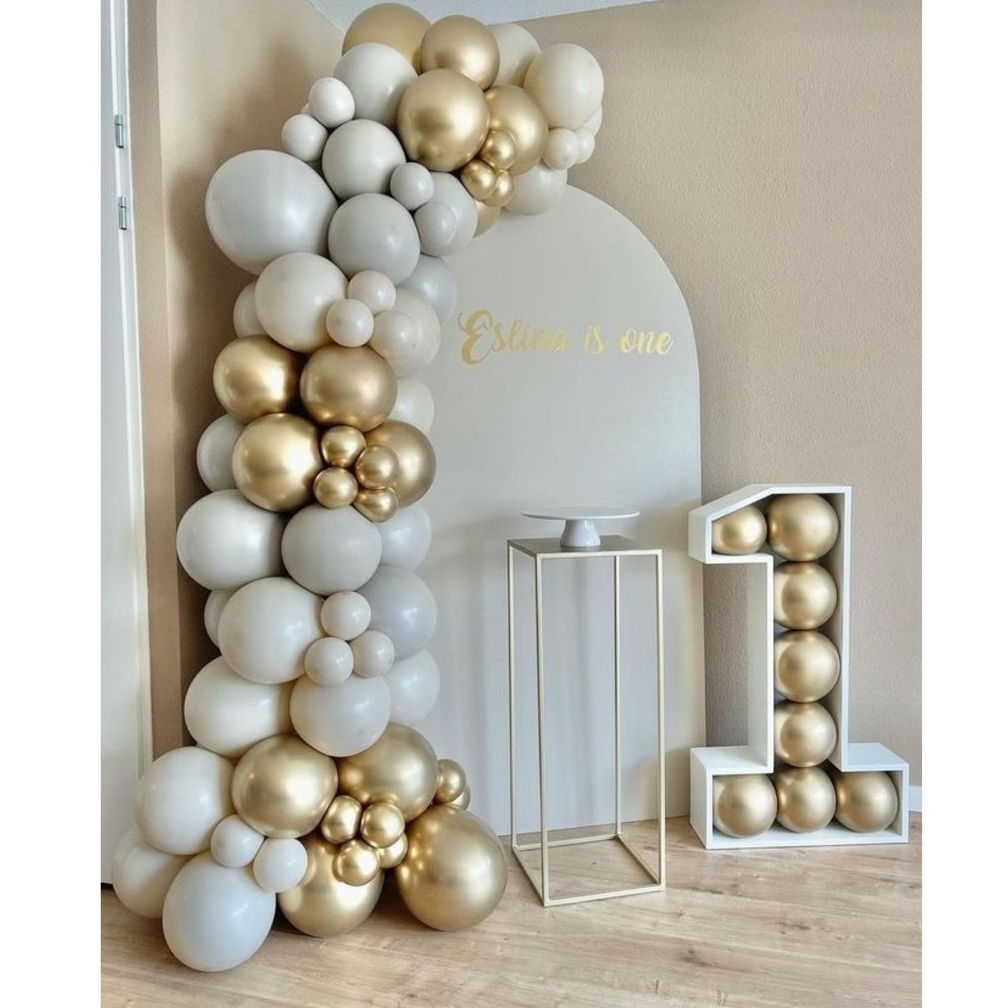 1st birthday balloon decoration with Golden and white balloons